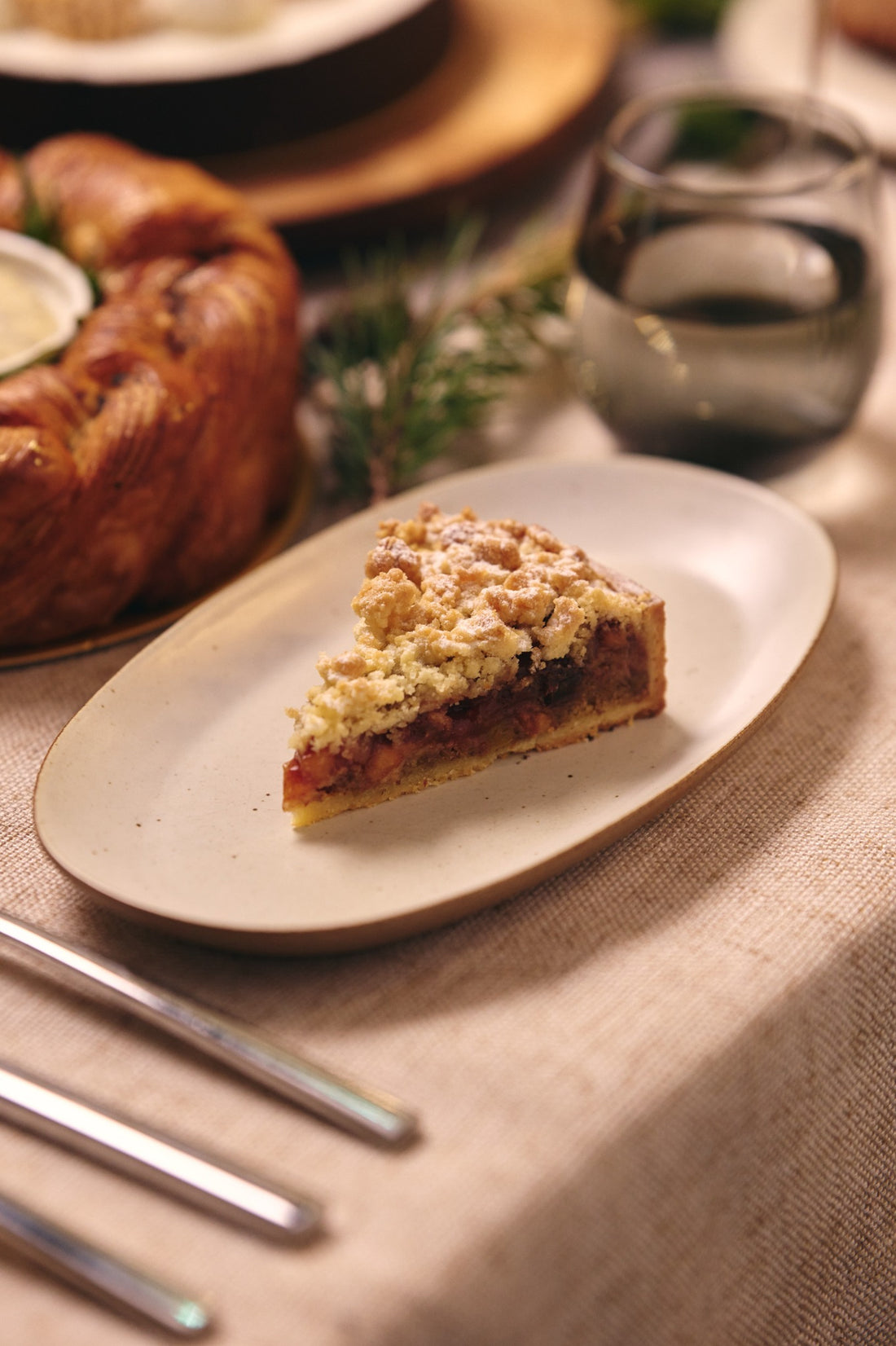 Apple Frangipane Tart (8")